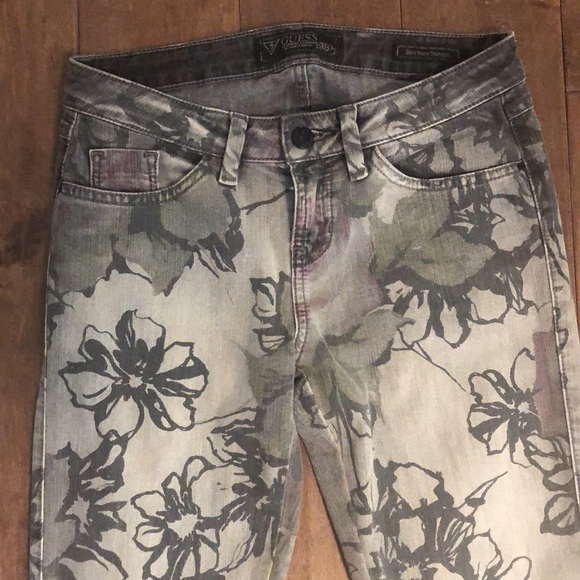GUESS Jeans - Brittney Skinny size 26 - Picture 2 of 8